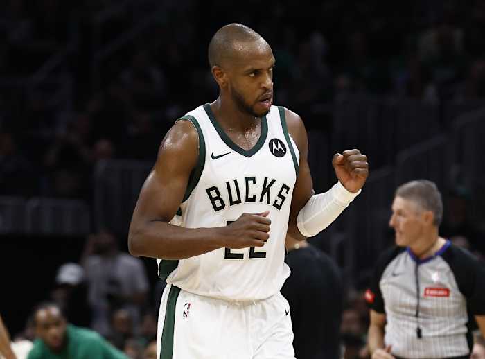 Milwaukee Bucks forward Khris Middleton (22) pumps his fist